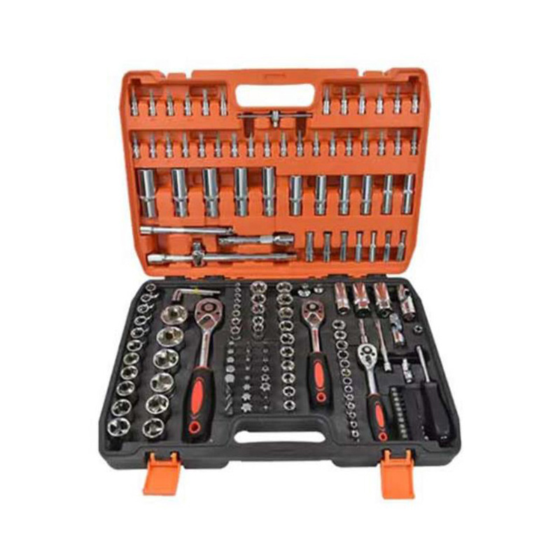 Socket Wrench