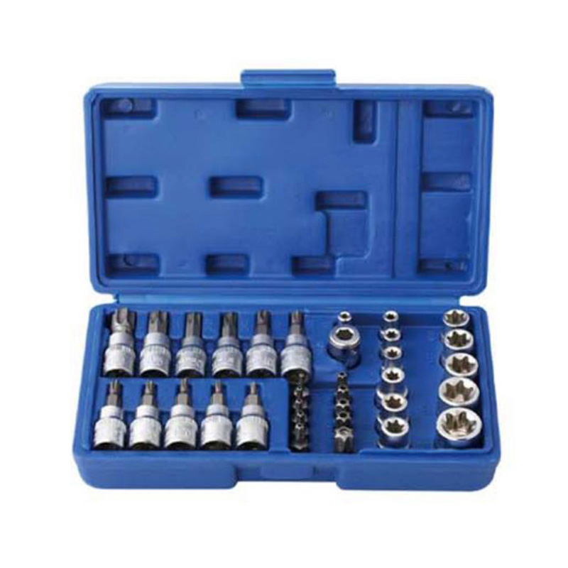 Socket Wrench